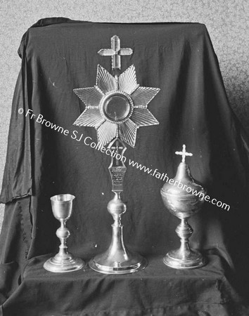 DR DELANEY FOUNDER OF PATRICIANS AND BRIDGENTINE NUNS   MONSTRANCE